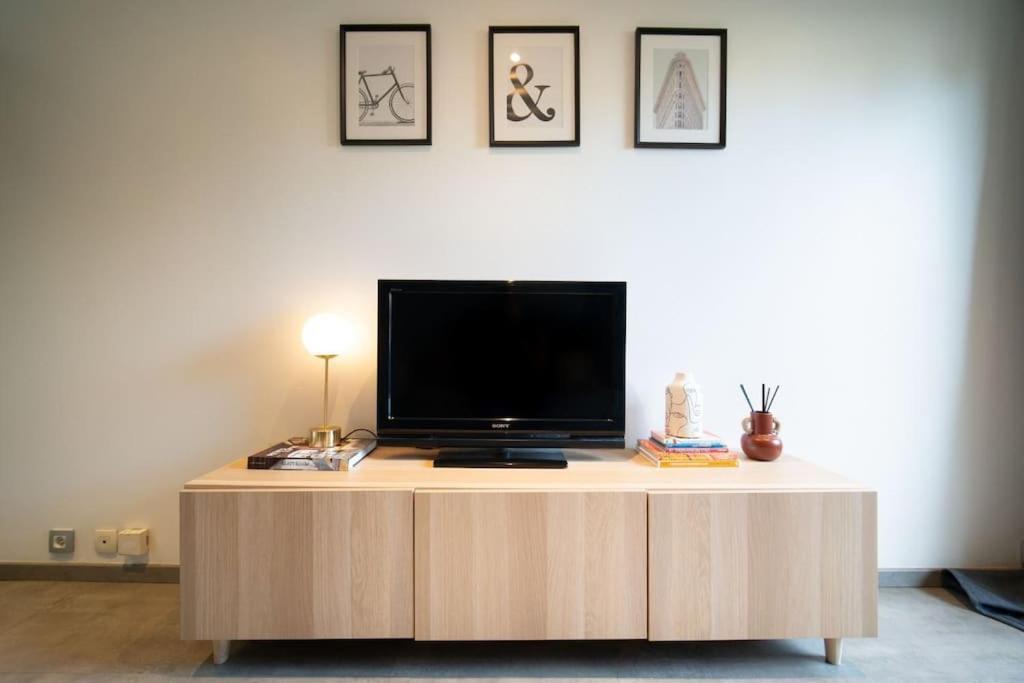 Air-Conditioned Apartment With Private Parking Марсель Екстер'єр фото